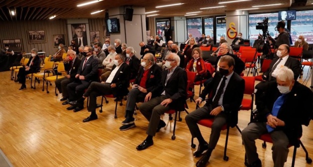 Galatasaray Başkanı Burak Elmas'tan Niğde Anadolu FK Açıklaması