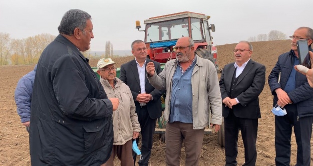 Gürer, 'Çiftçi mecburiyetten ekim yapıyor”
