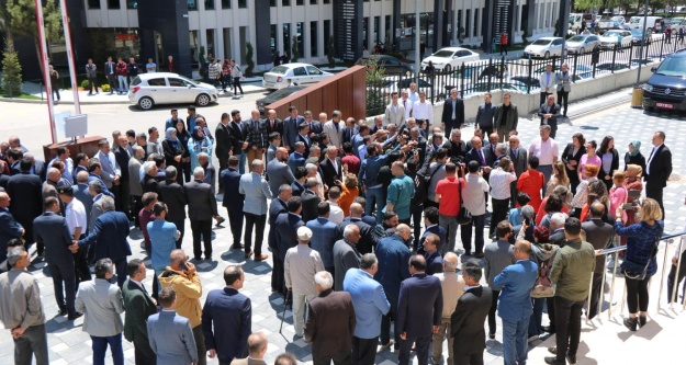 Vali Şimşek Niğde'ye veda etti