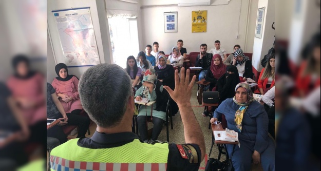 'Aday Sürücülere Son Ders Jandarma'dan”