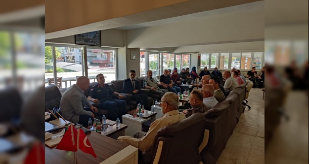 Vali Koç'tan Türkiye Gaziler ve Şehit Aileleri Vakfına ziyaret