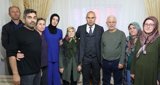 Vali koç ve Eşinden Şehit ailesine ziyaret