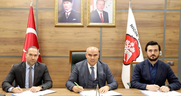 NIĞDE'DE İSTİHDAMA YÖNELIK BÜYÜK YATIRIM