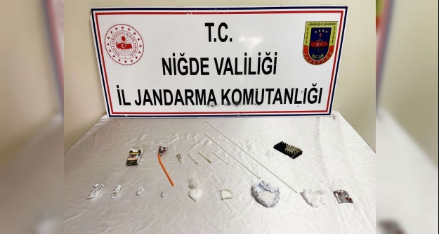 Jandarmadan köy ve kasabalarda uyuşturucu operasyonu