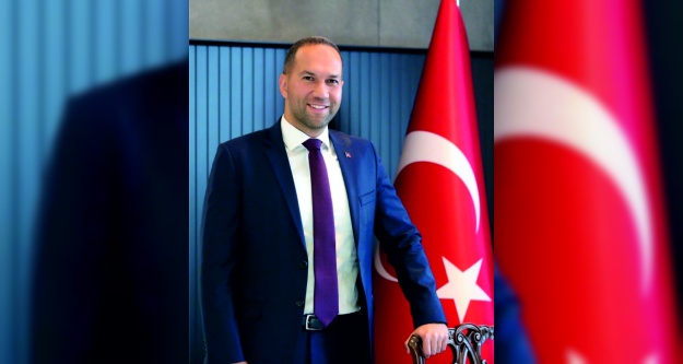 BAŞKAN ÖZDEMİR'DEN İSTİKLAL MARŞI'NIN KABULÜ VE MEHMET AKİF ERSOY'U ANMA GÜNÜ MESAJI