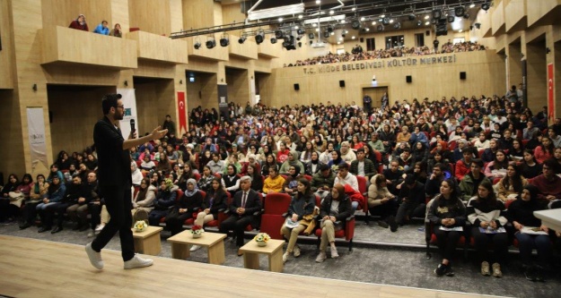 12. Sınıf Öğrencilerine YKS Motivasyon Semineri