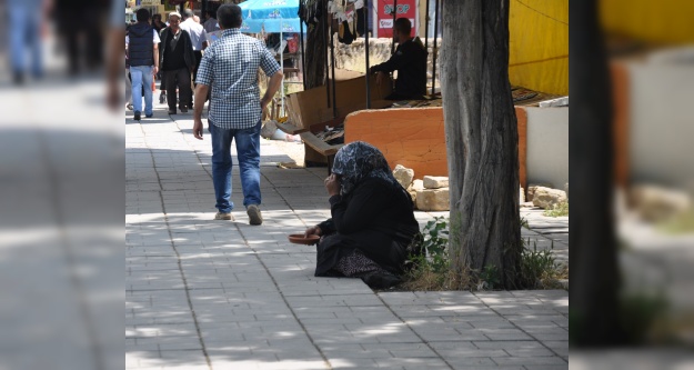 Ramazan ayı ile birlikte dilenciler arttı!