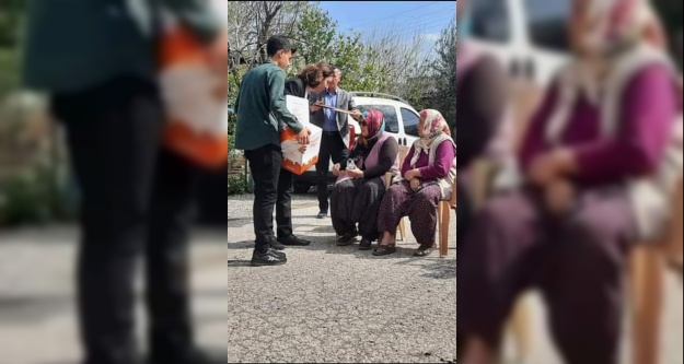 Şehit ailelerinden depremzedelere gıda kolisi yardımı