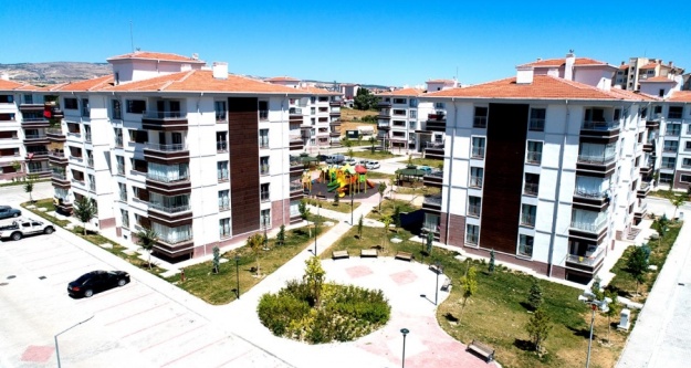 TOKİ'den Çiftlik ilçesine 95 konut
