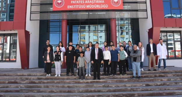 Onur Ekemen Ortaokulu Patates Araştırmayı ziyaret etti