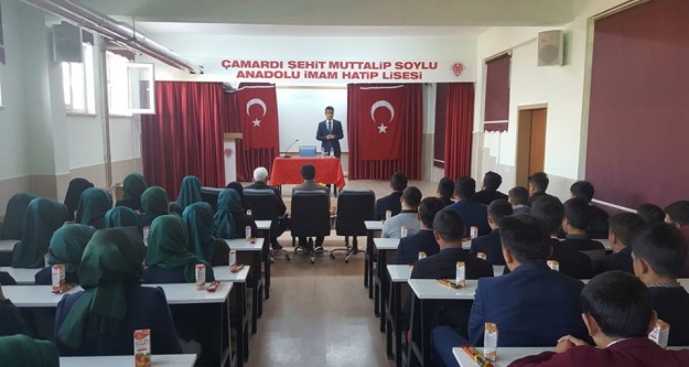 Çamardı Kaymakamından öğrencilere ziyaret