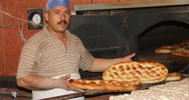 Niğde'de Ekmeğe 25 Kuruş Zam Geldi