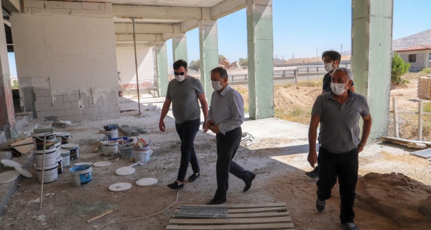 İl Milli Eğitim Müdürü Yaşar, okul inşaatlarını yerinde inceledi