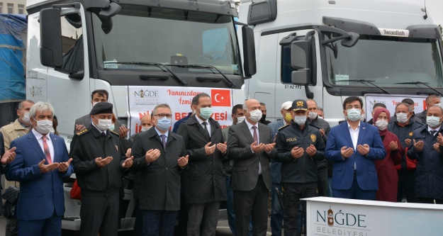 Niğde'de İzmir'e 3 Tır Yardım Malzemesi Gönderildi