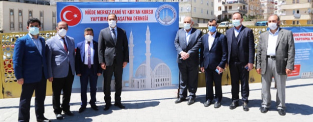 NİÇEK'ten Camii Projesi Durdurulsun Çağrısı