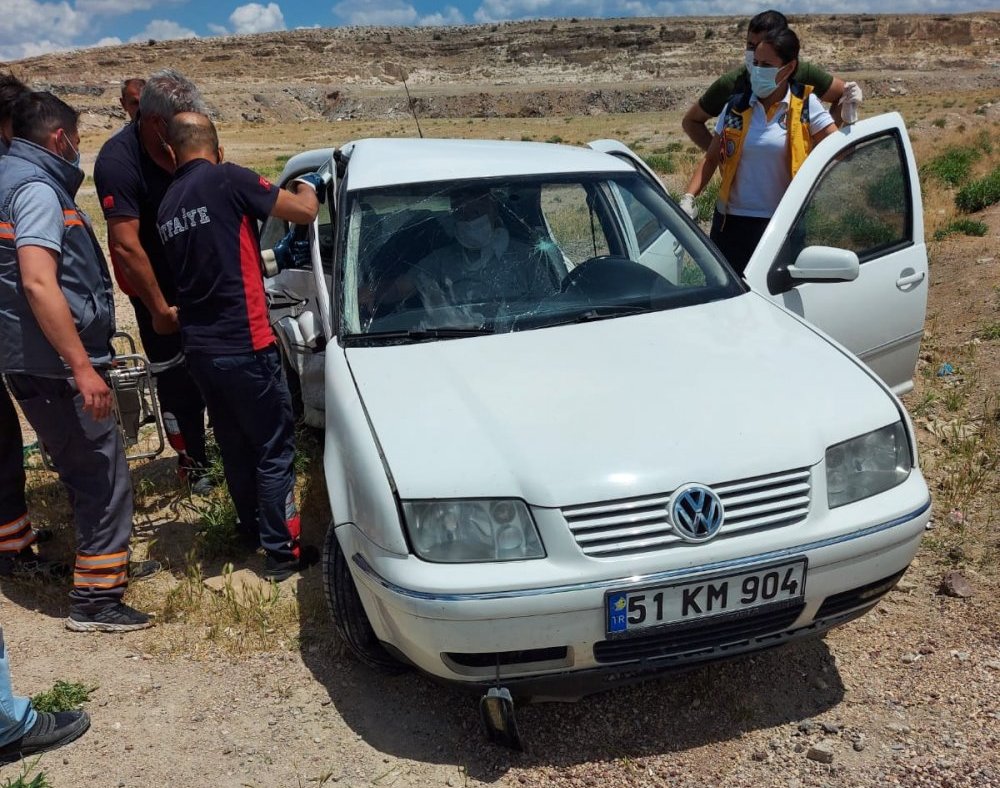 Korkutan Kavşakta Kaza 3 yaralı!