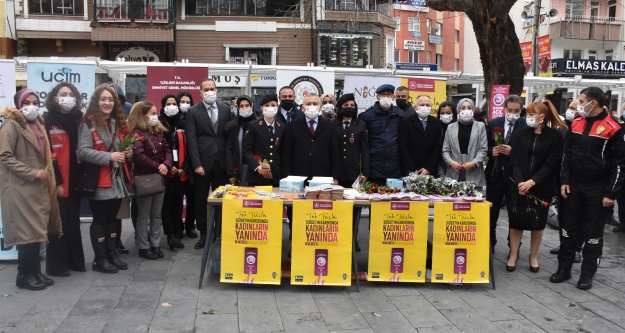 Niğde'de Kadına Yönelik Şiddeti Anlatmak İçin Stant Açıldı