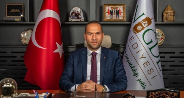 Başkan Özdemir'den İstiklal Marşı Mesajı