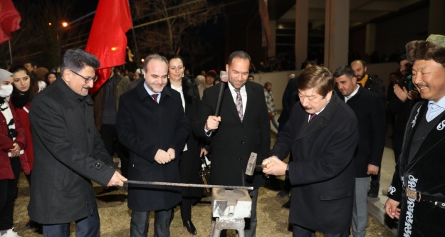 Üniversitemizde Türk Dünyası Yeni Gün Buluşması 'Nevruz 2022” Programı Gerçekleştirildi