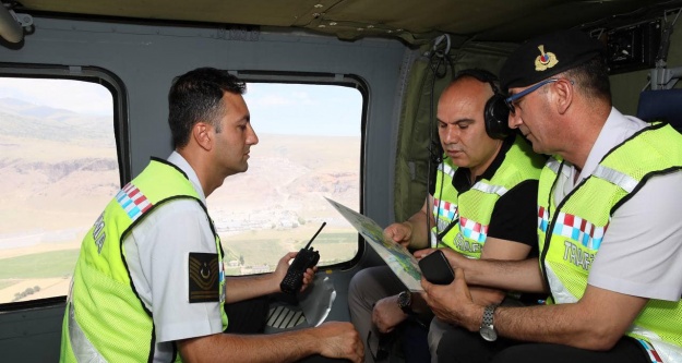 Helikopter ile havadan trafik denetimi yapıldı