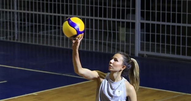 Kadın Voleybol Takımı Transferi Tamamladı