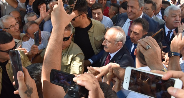 Kılıçdaroğlu: Siyaseti bu millet için yapacağız