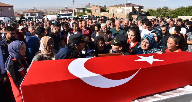 Şehit Savaş Borlu ismini taştığı kuzeniyle aynı kaderi paylaştı