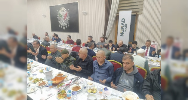 MÜSİAD'dan iftar yemeği