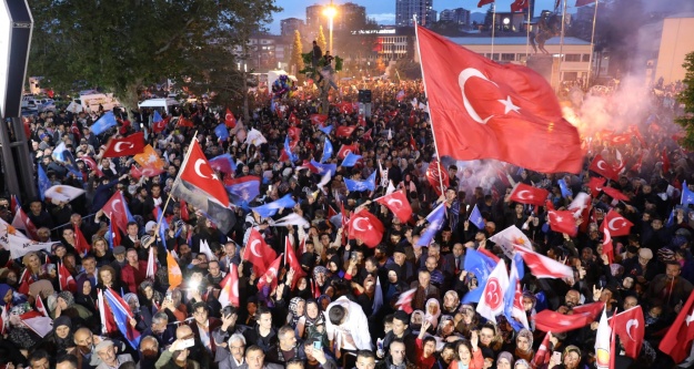 Başkan Özdemir: 'Bu zafer hepimizin”