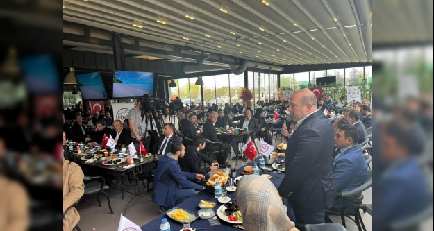 Fatih Erbakan İstanbul'da Niğdelilerle buluştu