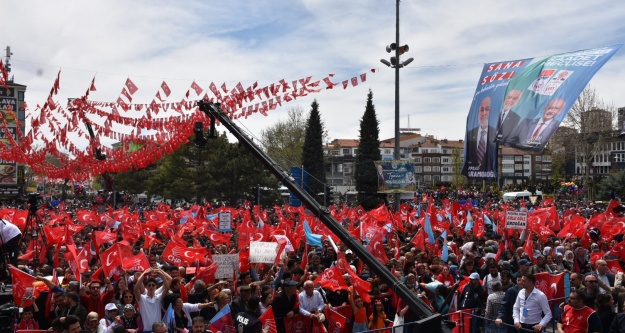 Kemal Kılıçdaroğlu Niğde'de Halka Seslendi