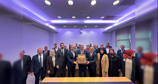 Başkan Özdemir'den Ankara Temasları