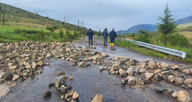 Çamardı'da sel felaketinin yaraları sarılıyor