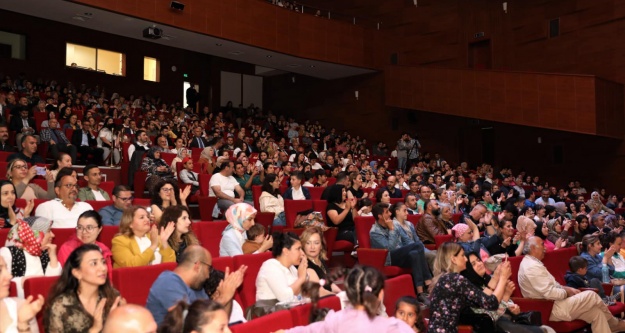 Sağlık çalışanlarından 'Sağlığın Ritmi” konseri