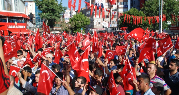 15 Temmuz'u unutmadık unutturmayacağız