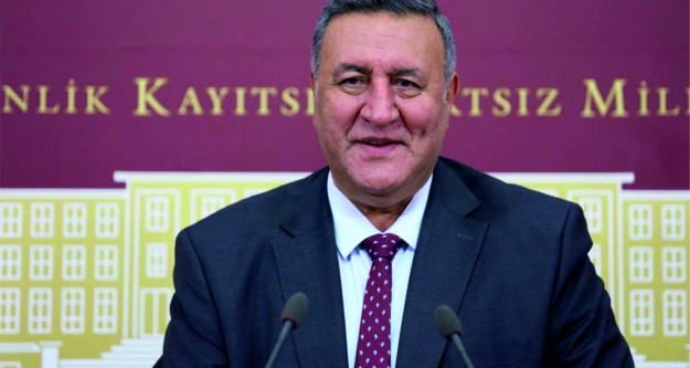 Gürer: 30 Ağustos yeniden var oluştur