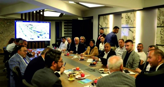 Başkan Özdemir brifing verdi