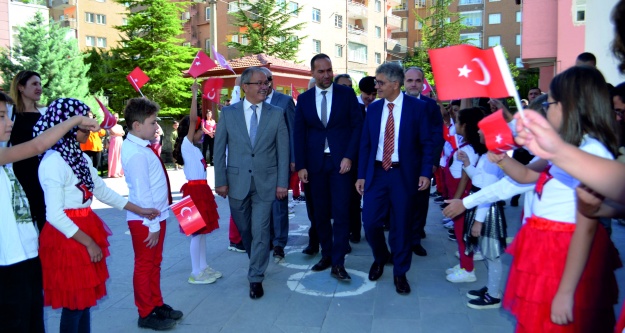 Niğde'de İlköğretim Haftası kutlandı
