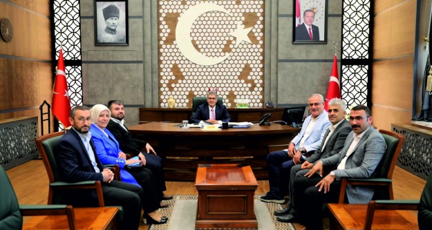 Vali Çelik'e ziyaretler devam ediyor