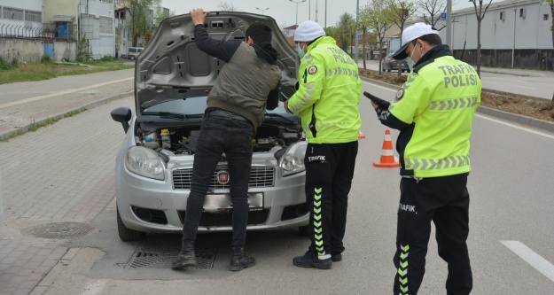 EGM Denetimlerinde 251 Standart Dışı Plaka Tespit Edildi