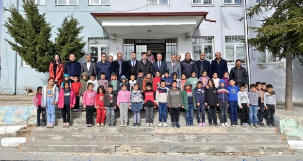 Kaymakam'dan öğrencilere sürpriz ziyaret
