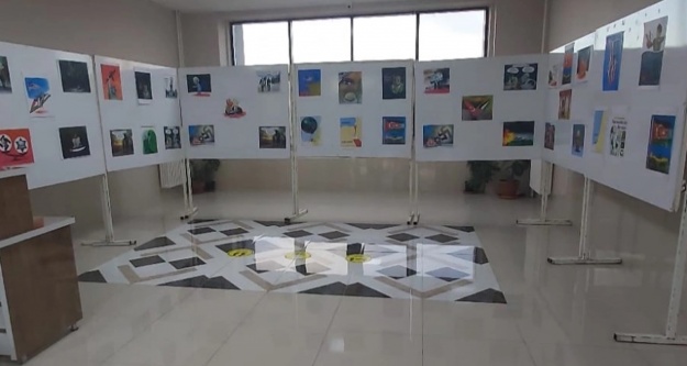 Yakup Avşar Anadolu Lisesi'nde Filistin Resim sergisi