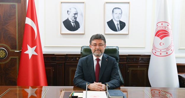 Bakan Yumaklı, Bitkisel Üretimde Yeni Bir Rekor Kırıldı