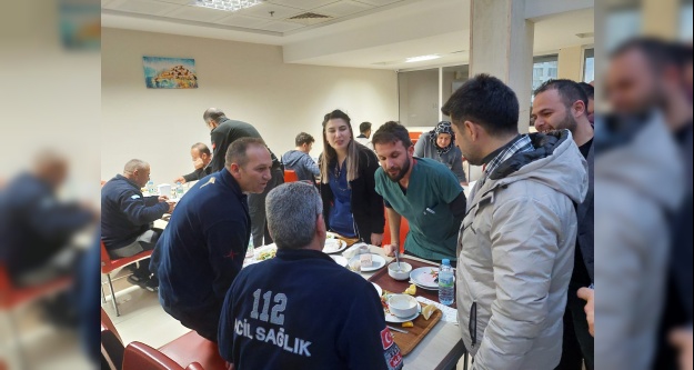 Hastane yönetiminden sağlık çalışanlarına ziyaret