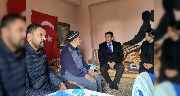 Kaymakam Çam hane ziyaretlerini sürdürüyor