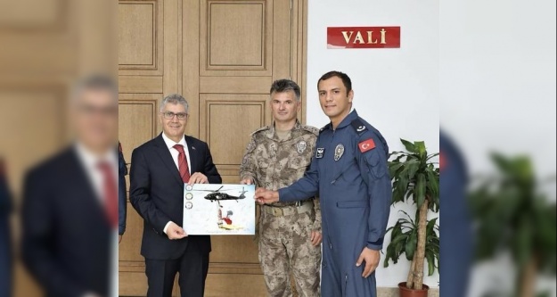 Vali'den duygusal paylaşım