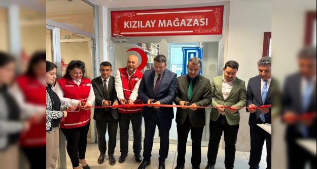 İhtiyaç Sahibi Hükümlüler için Giyim Mağazası Açıldı
