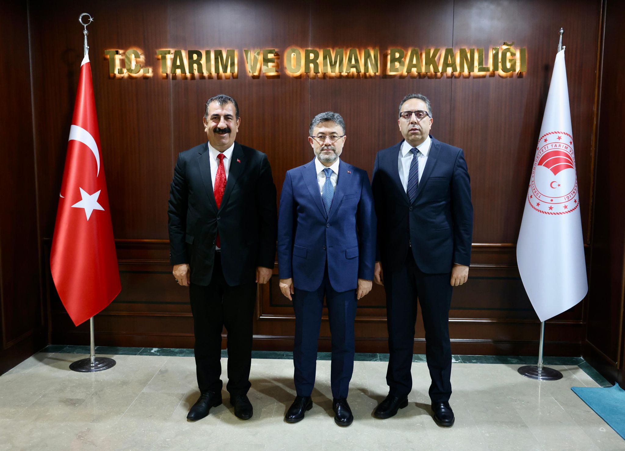 Tarım Bakanı Yumaklı, Başkan Çelik'i Makamında Kabul Etti
