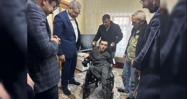 Milletvekili Uzkurt'tan Engellilere anlamlı destek