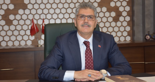 Vali Çelik'ten12 Mart İstiklal Marşının Kabulünün 104. Yıldönümü Mesajı